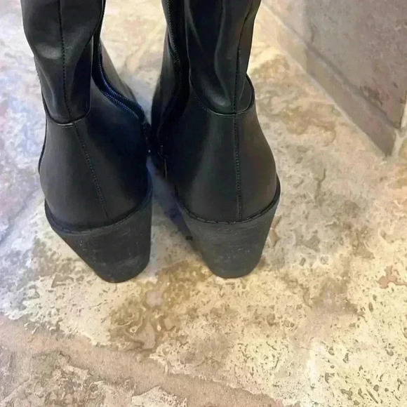 Charles by Charles David Wire Boots black 9 - Picture 2 of 7